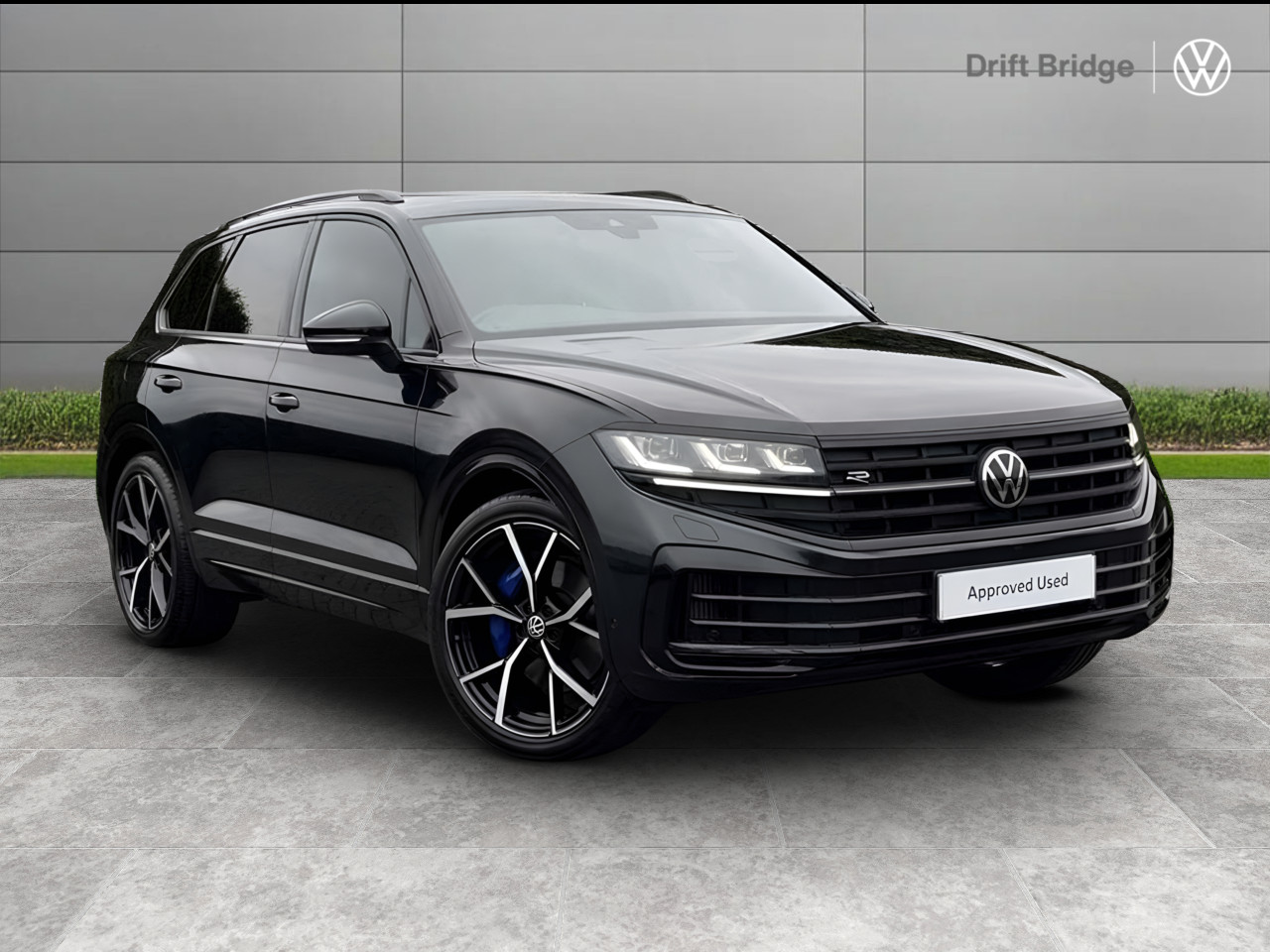 Main listing image - Volkswagen Touareg