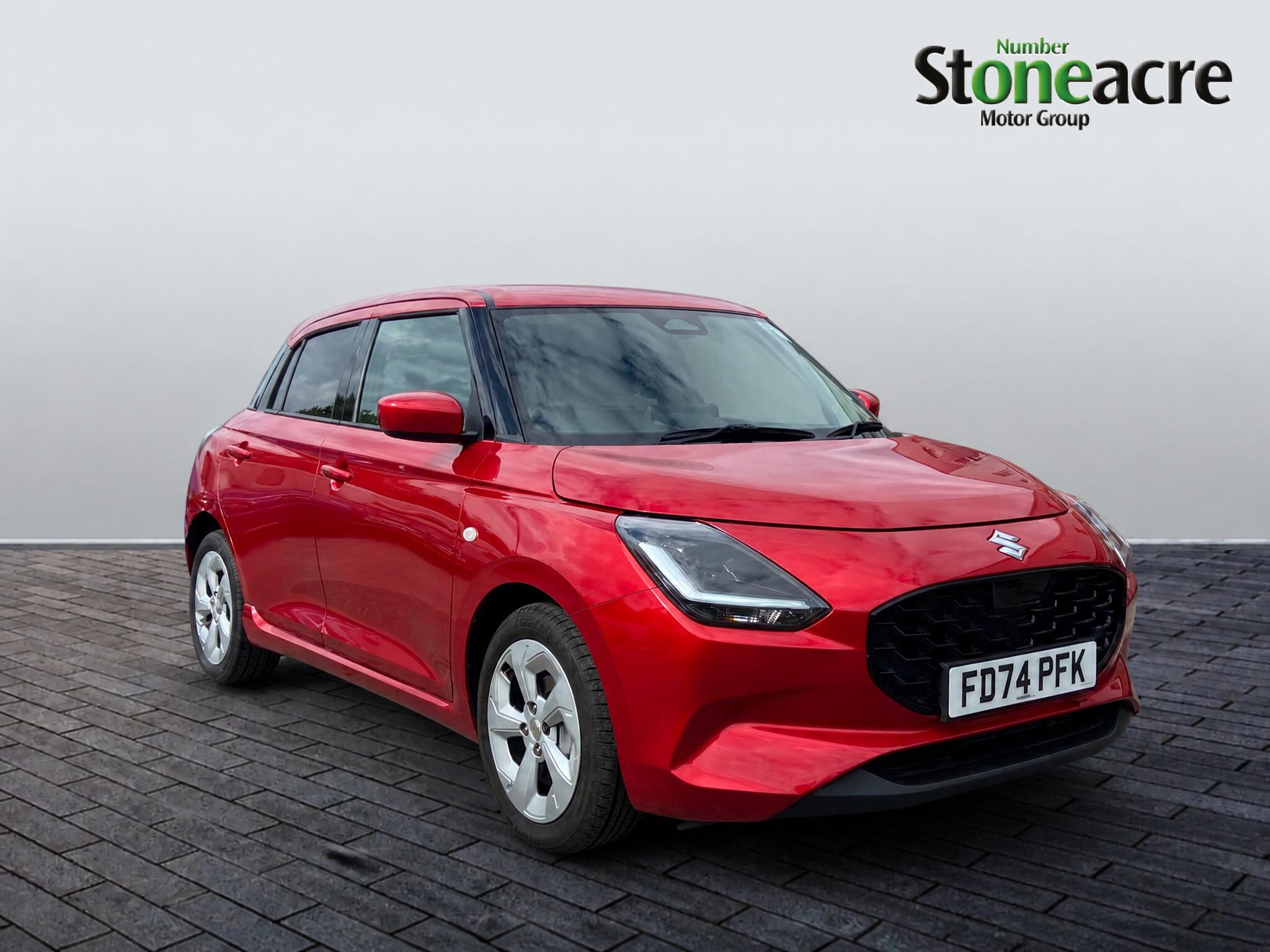 Main listing image - Suzuki Swift