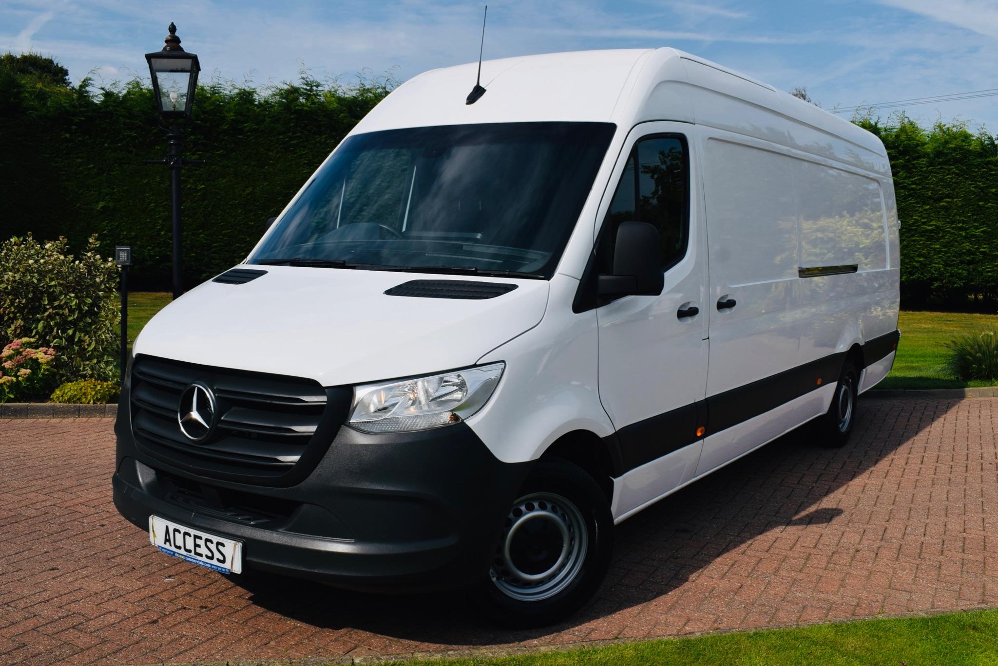 Main listing image - Mercedes-Benz Sprinter