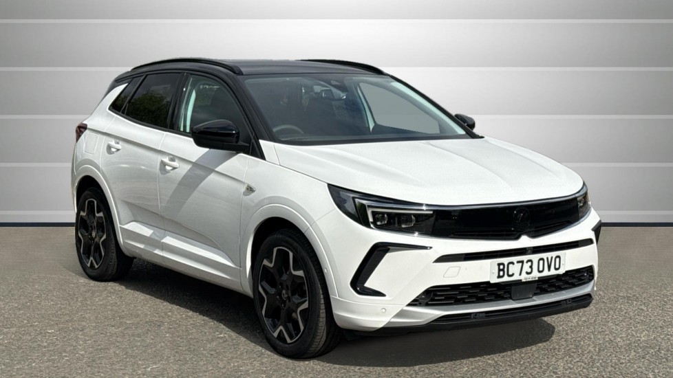 Main listing image - Vauxhall Grandland