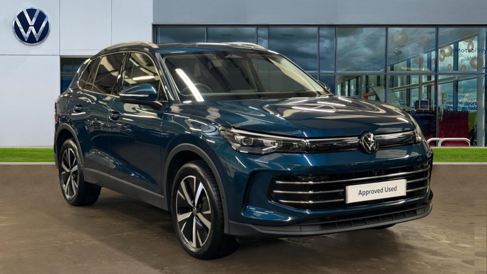 Main listing image - Volkswagen Tiguan