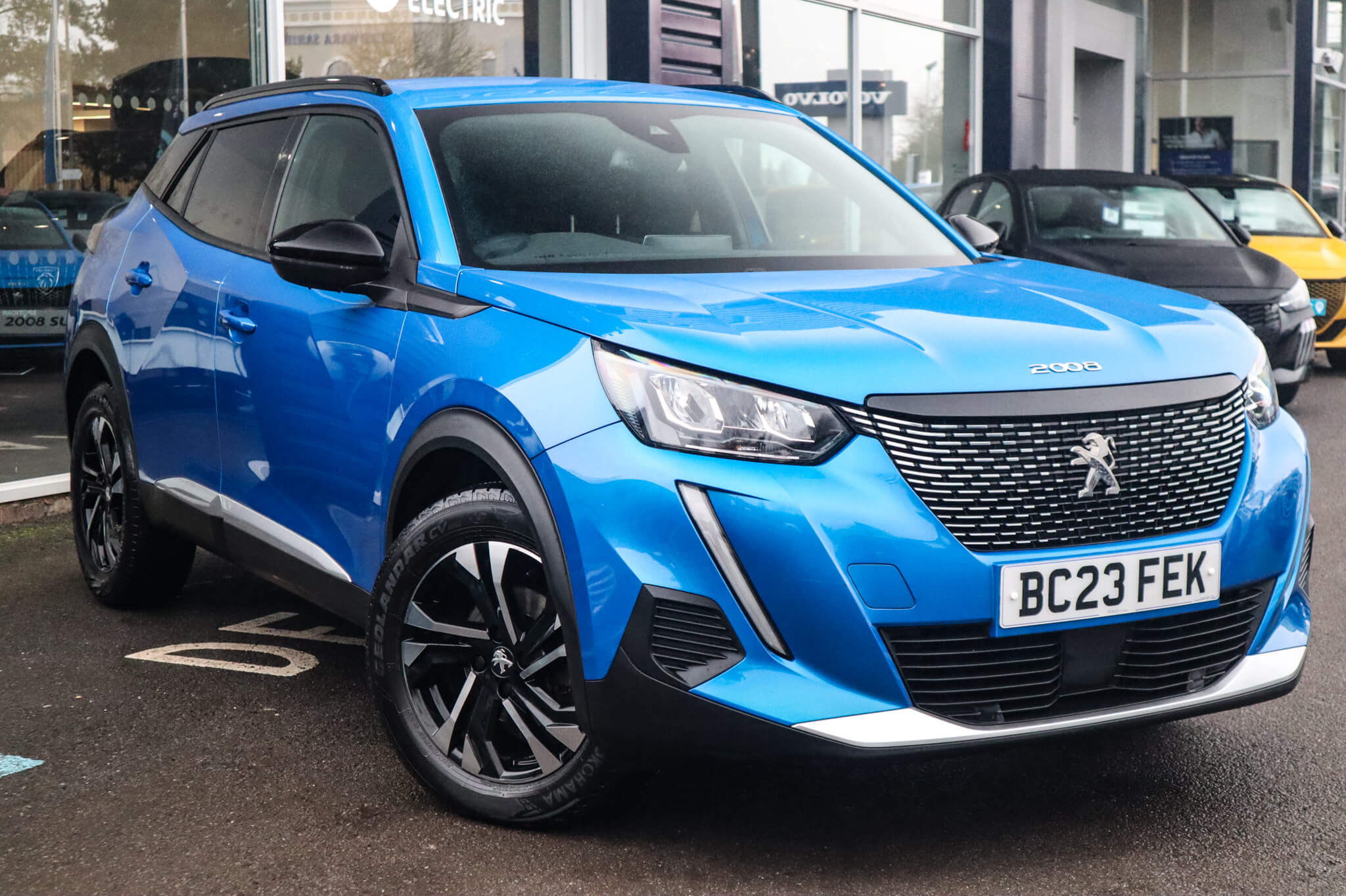 Main listing image - Peugeot 2008