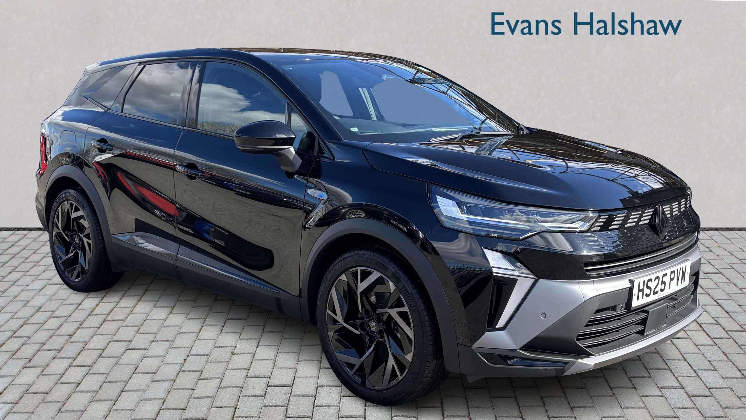 Main listing image - Renault Symbioz