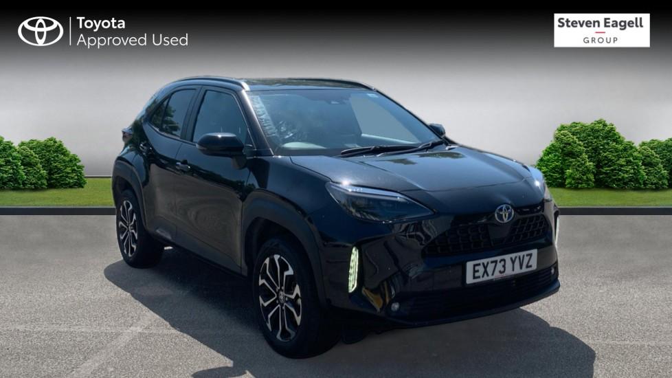 Main listing image - Toyota Yaris Cross