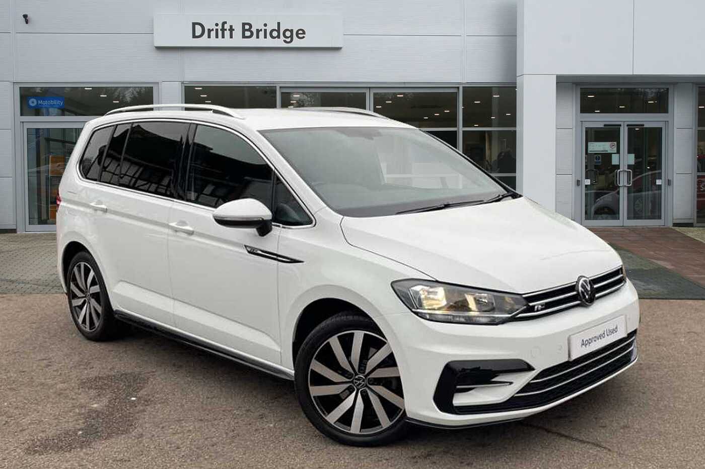 Main listing image - Volkswagen Touran