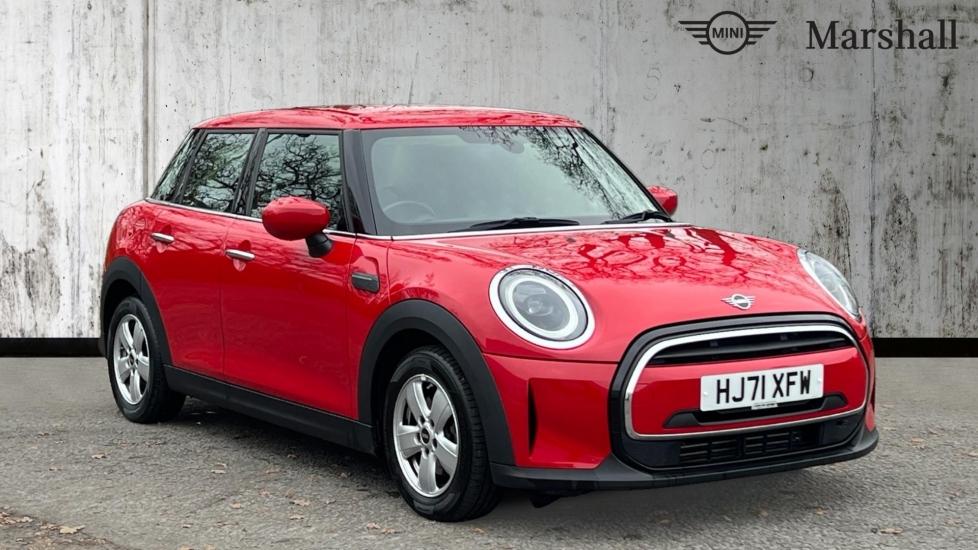 Main listing image - MINI Hatchback 5dr