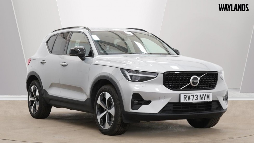 Main listing image - Volvo XC40