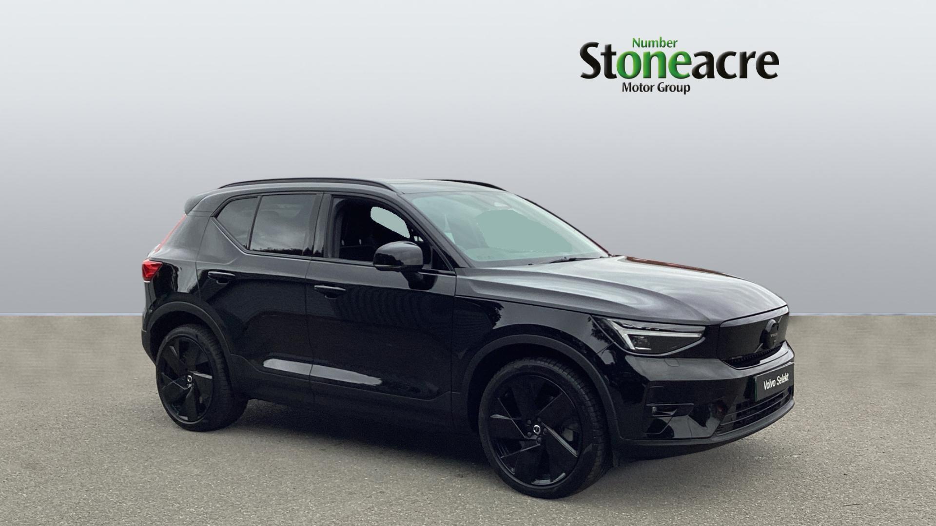Main listing image - Volvo Ex40
