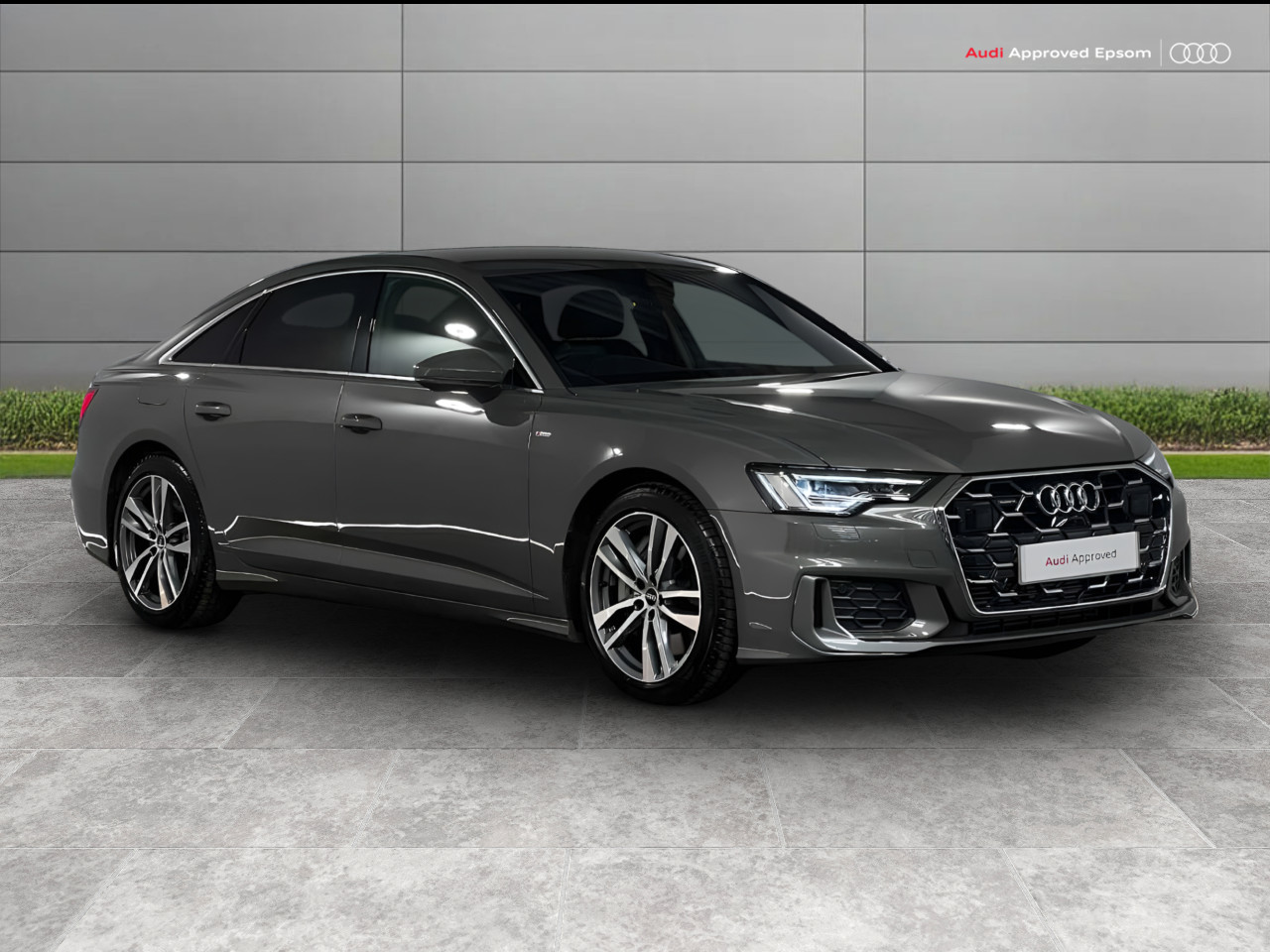 Main listing image - Audi A6