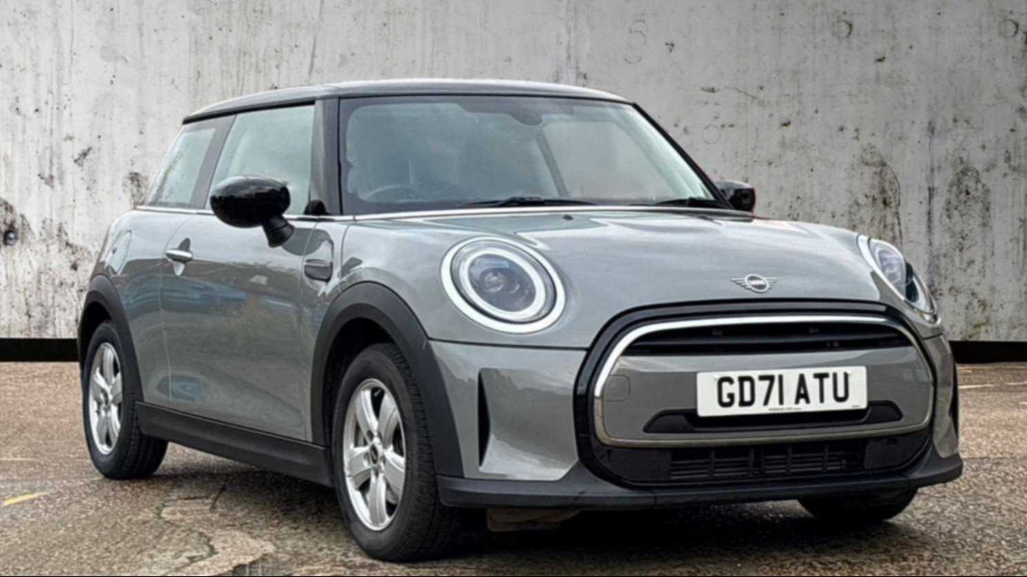 Main listing image - MINI Hatchback