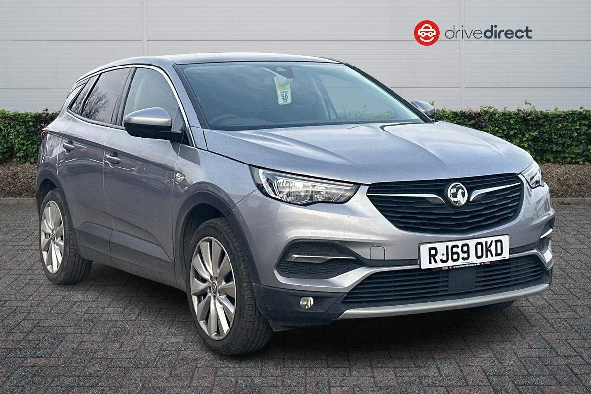 Main listing image - Vauxhall Grandland X