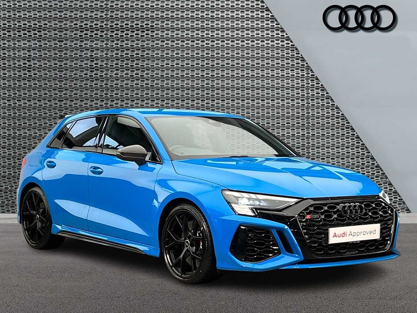 Main listing image - Audi RS3