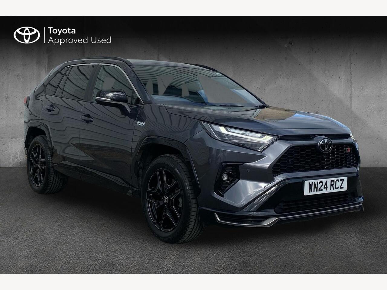 Main listing image - Toyota RAV4