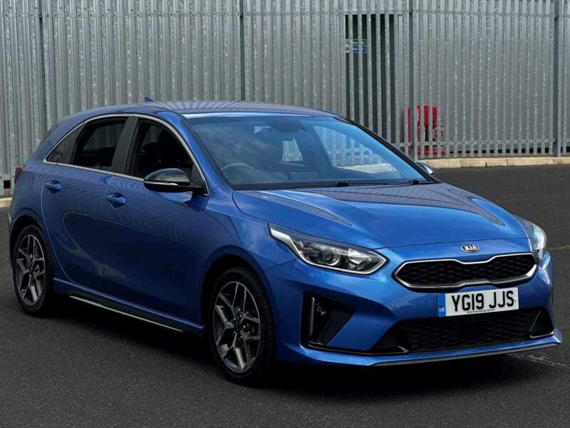 Main listing image - Kia Ceed