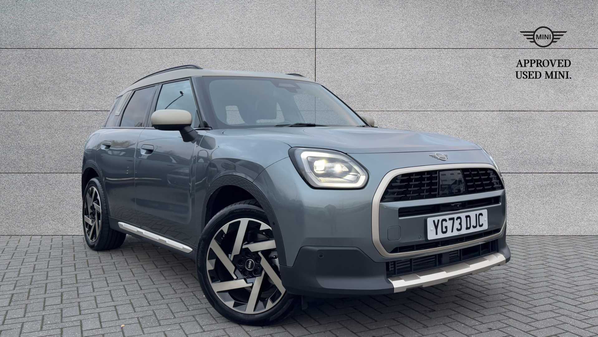 Main listing image - MINI Countryman