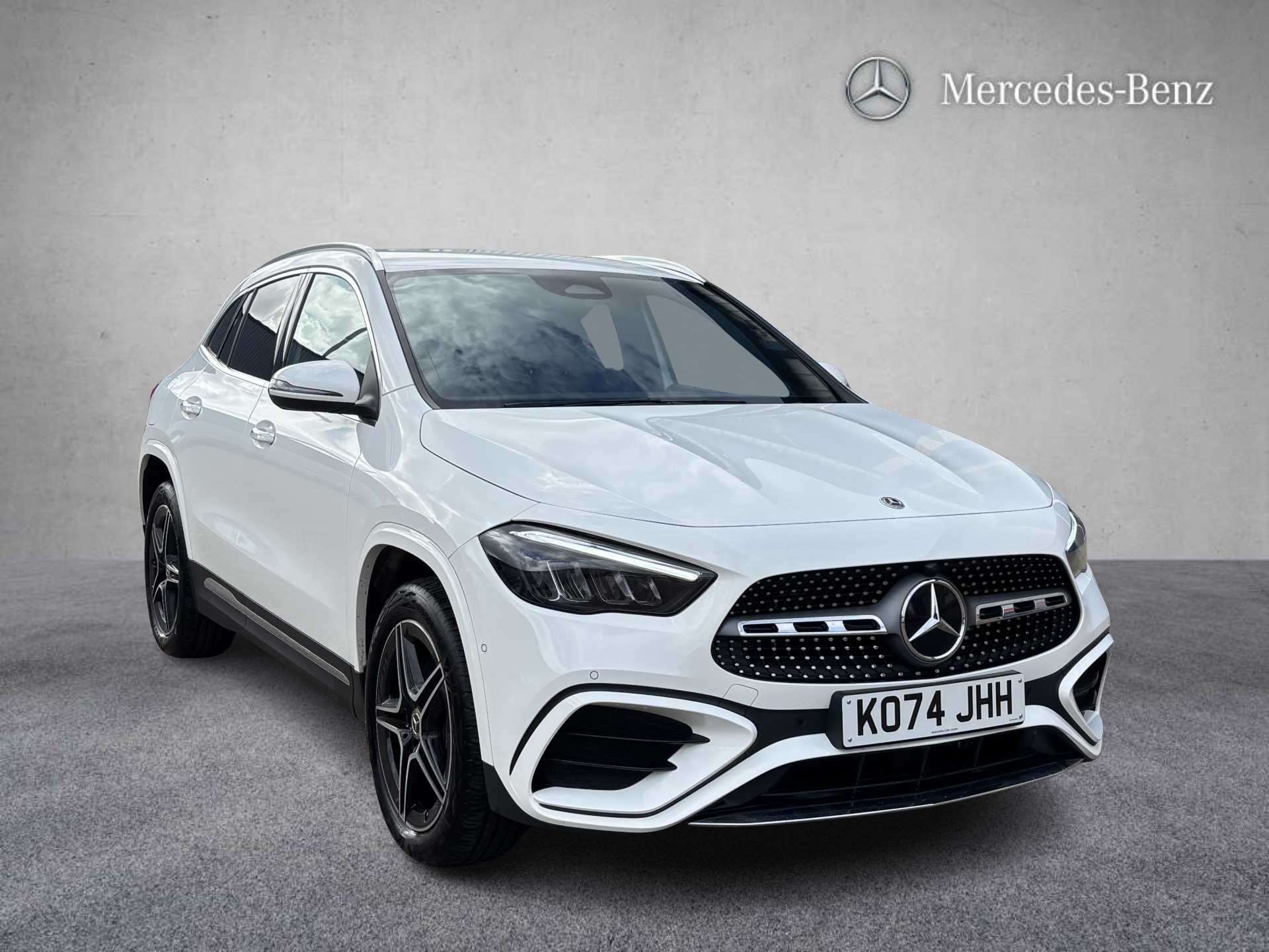 Main listing image - Mercedes-Benz GLA