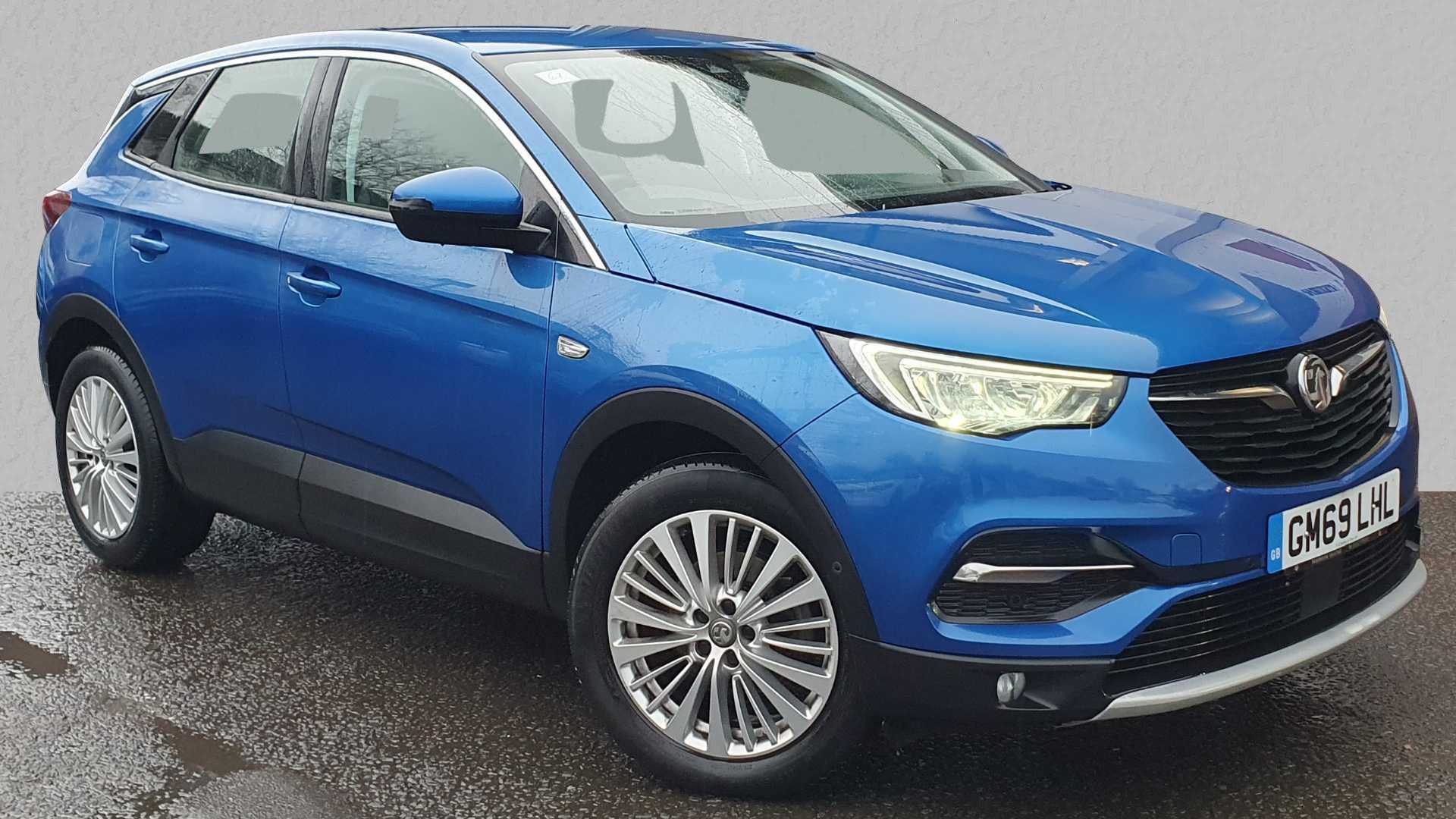 Main listing image - Vauxhall Grandland X