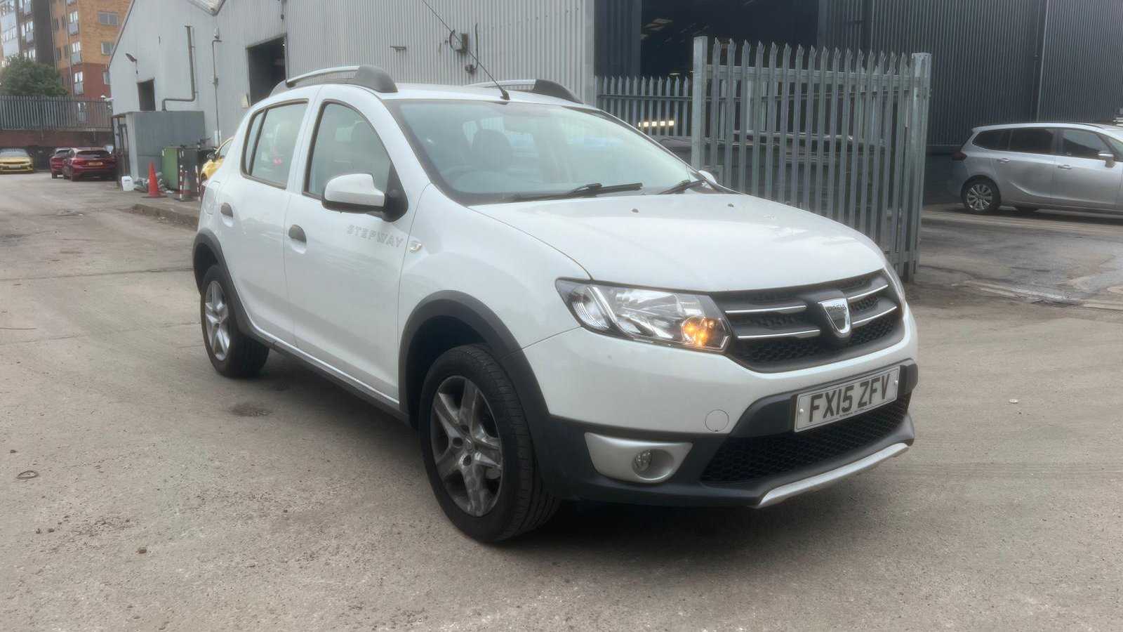 Main listing image - Dacia Sandero Stepway