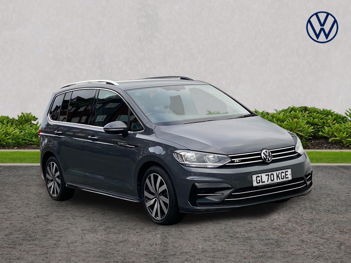 Main listing image - Volkswagen Touran