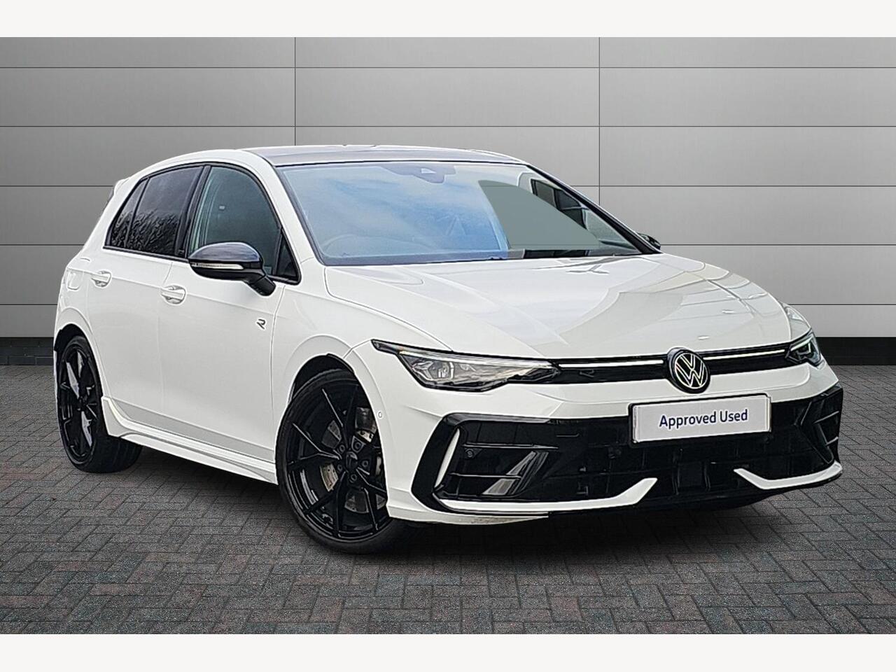 Main listing image - Volkswagen Golf R