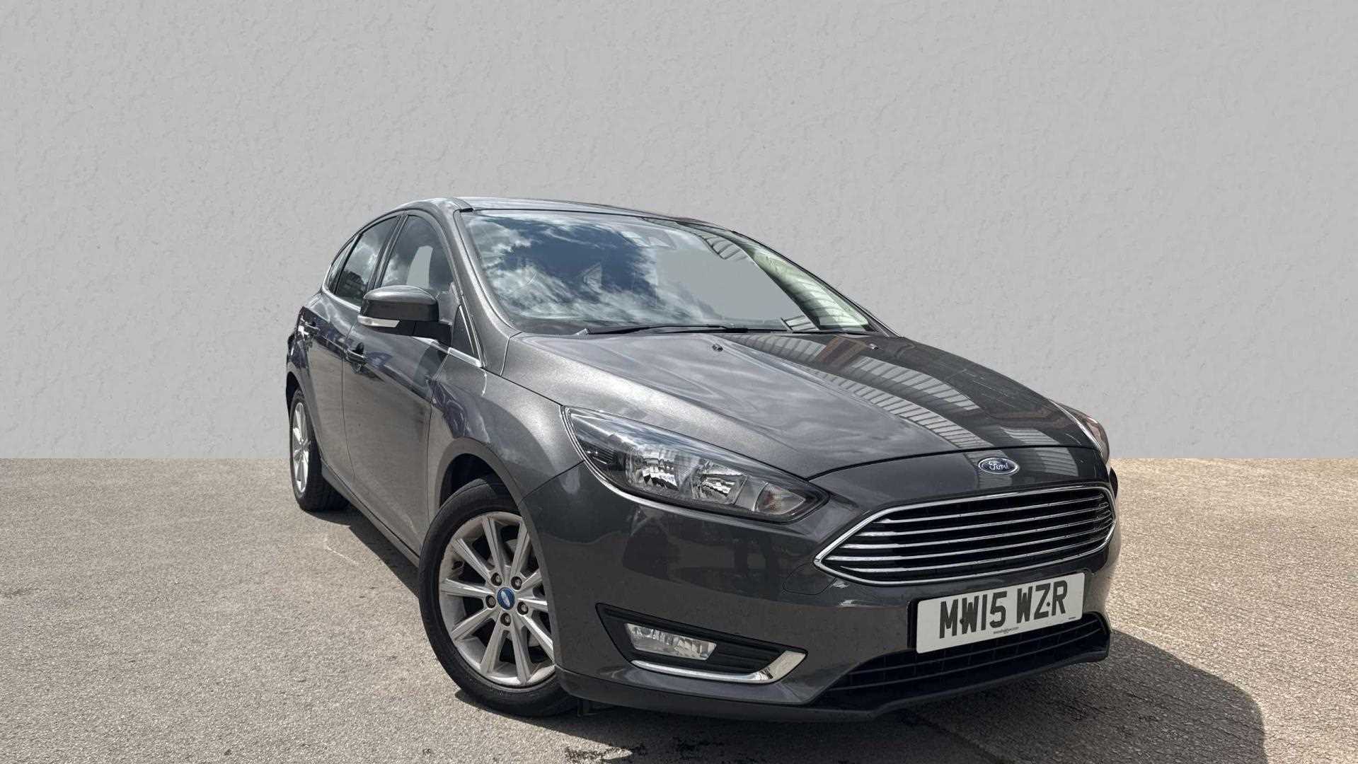 Main listing image - Ford Focus