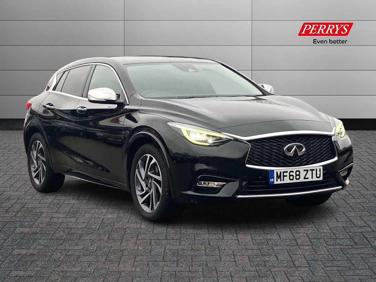 Main listing image - Infiniti Q30