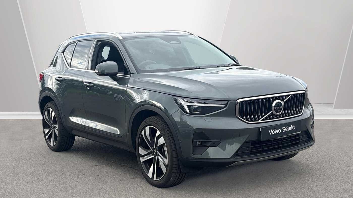 Main listing image - Volvo XC40