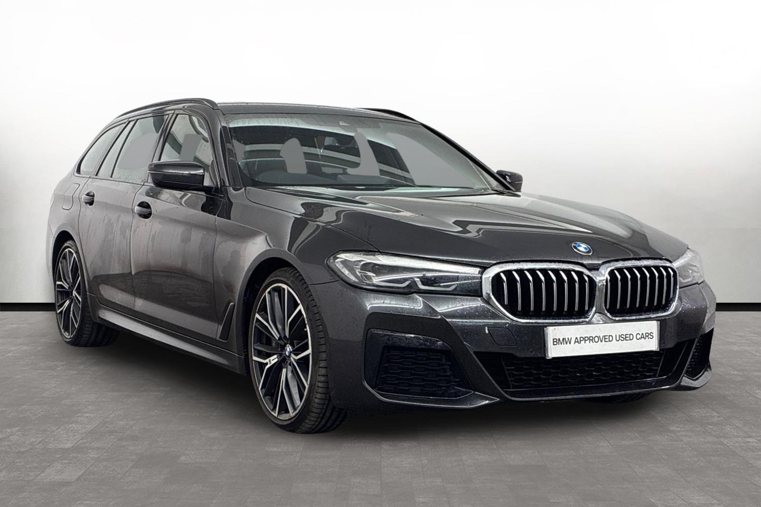 Main listing image - BMW 5 Series Touring