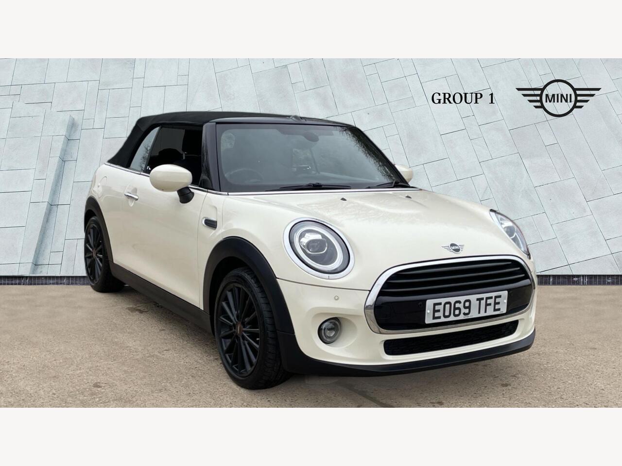 Main listing image - MINI Convertible