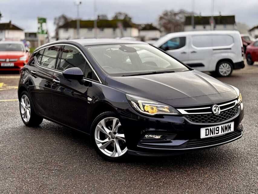 Main listing image - Vauxhall Astra