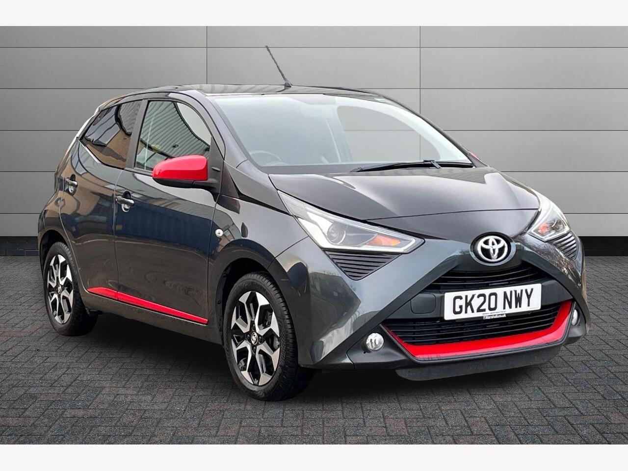 Main listing image - Toyota Aygo