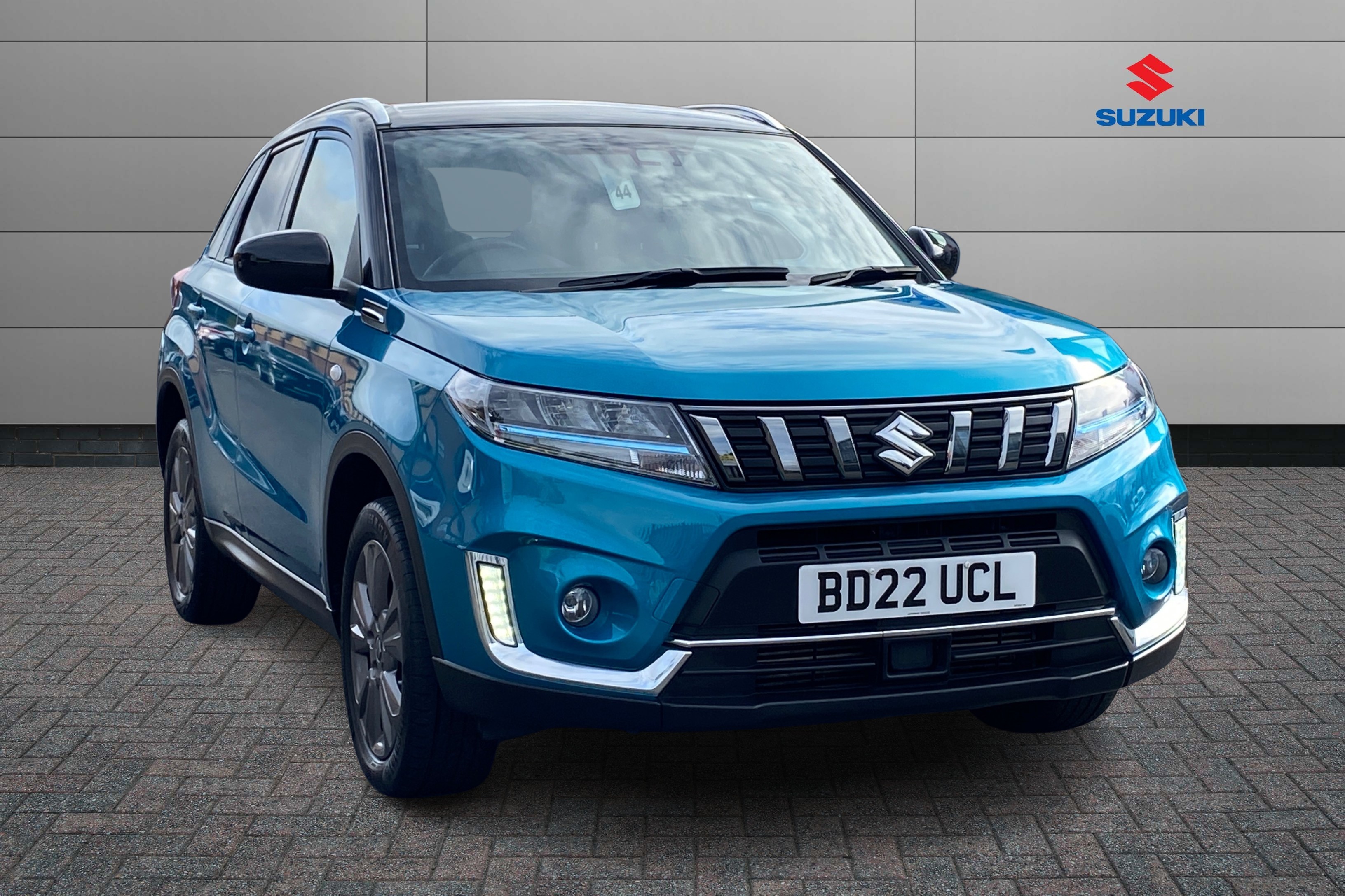 Main listing image - Suzuki Vitara
