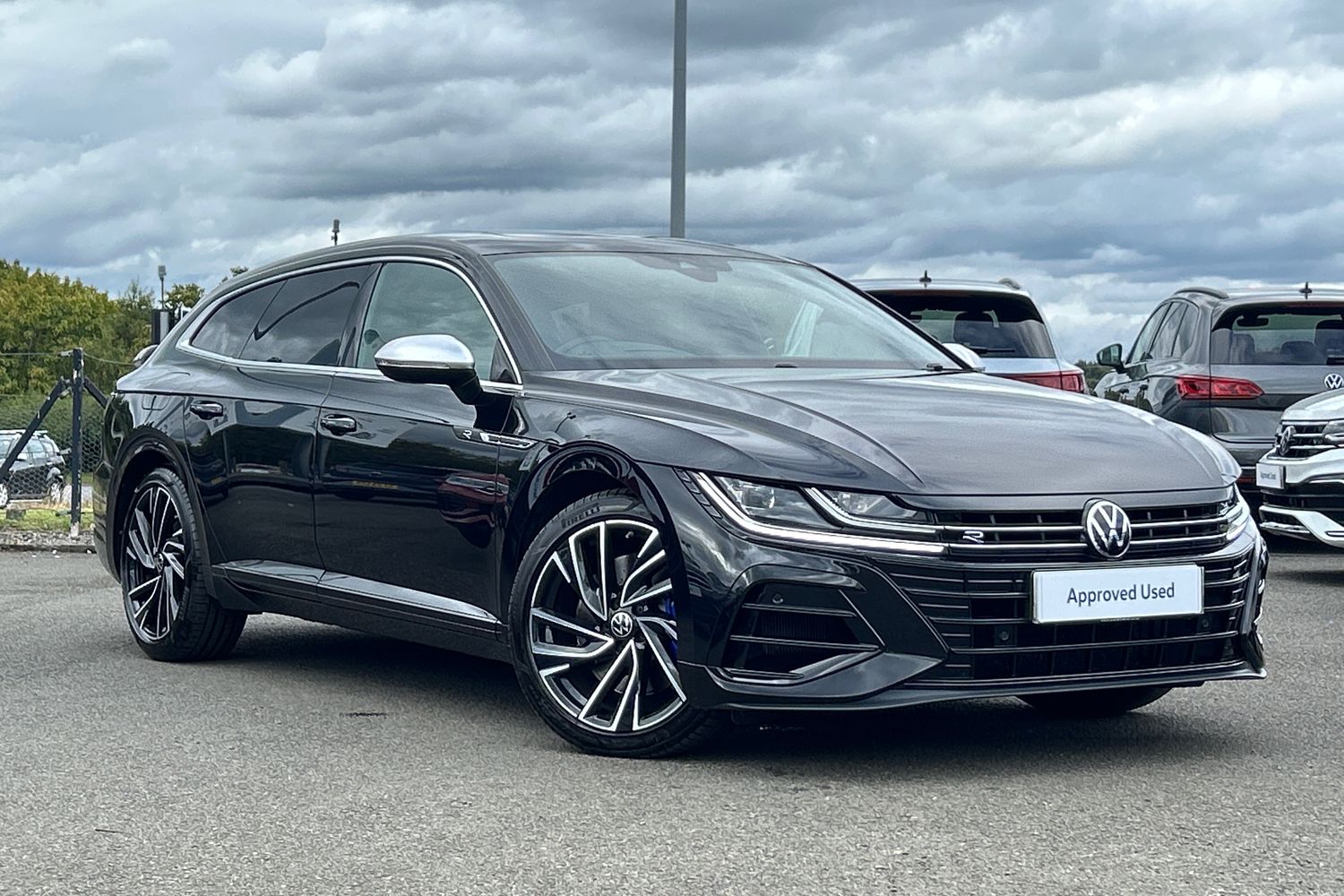 Main listing image - Volkswagen Arteon Shooting Brake