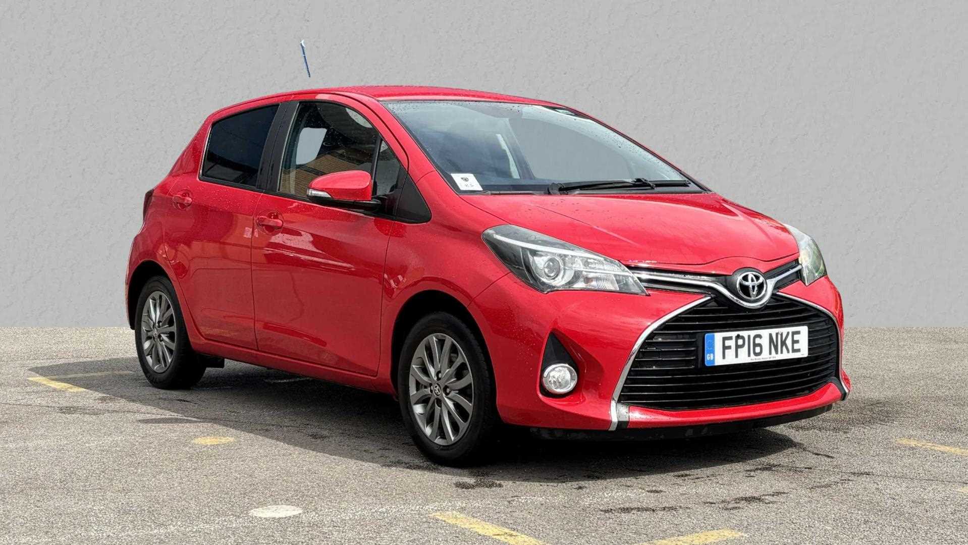 Main listing image - Toyota Yaris