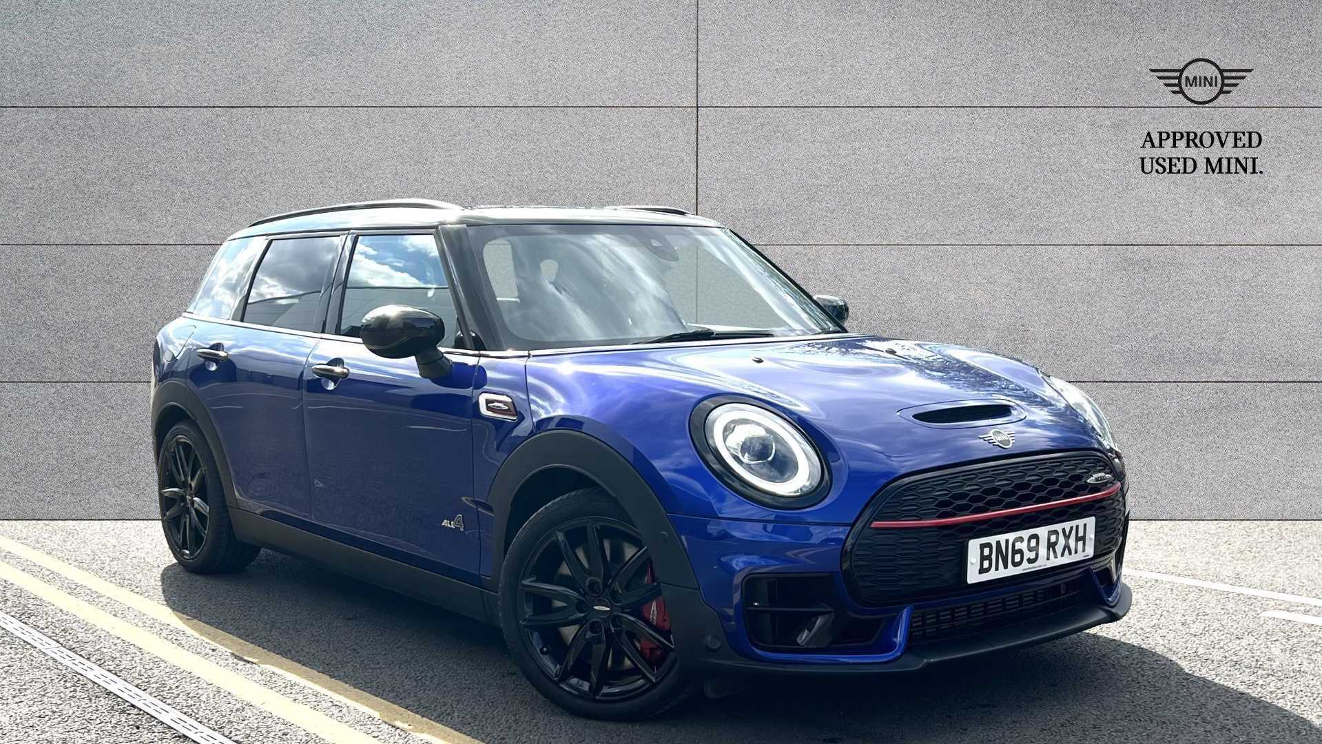 Main listing image - MINI Clubman