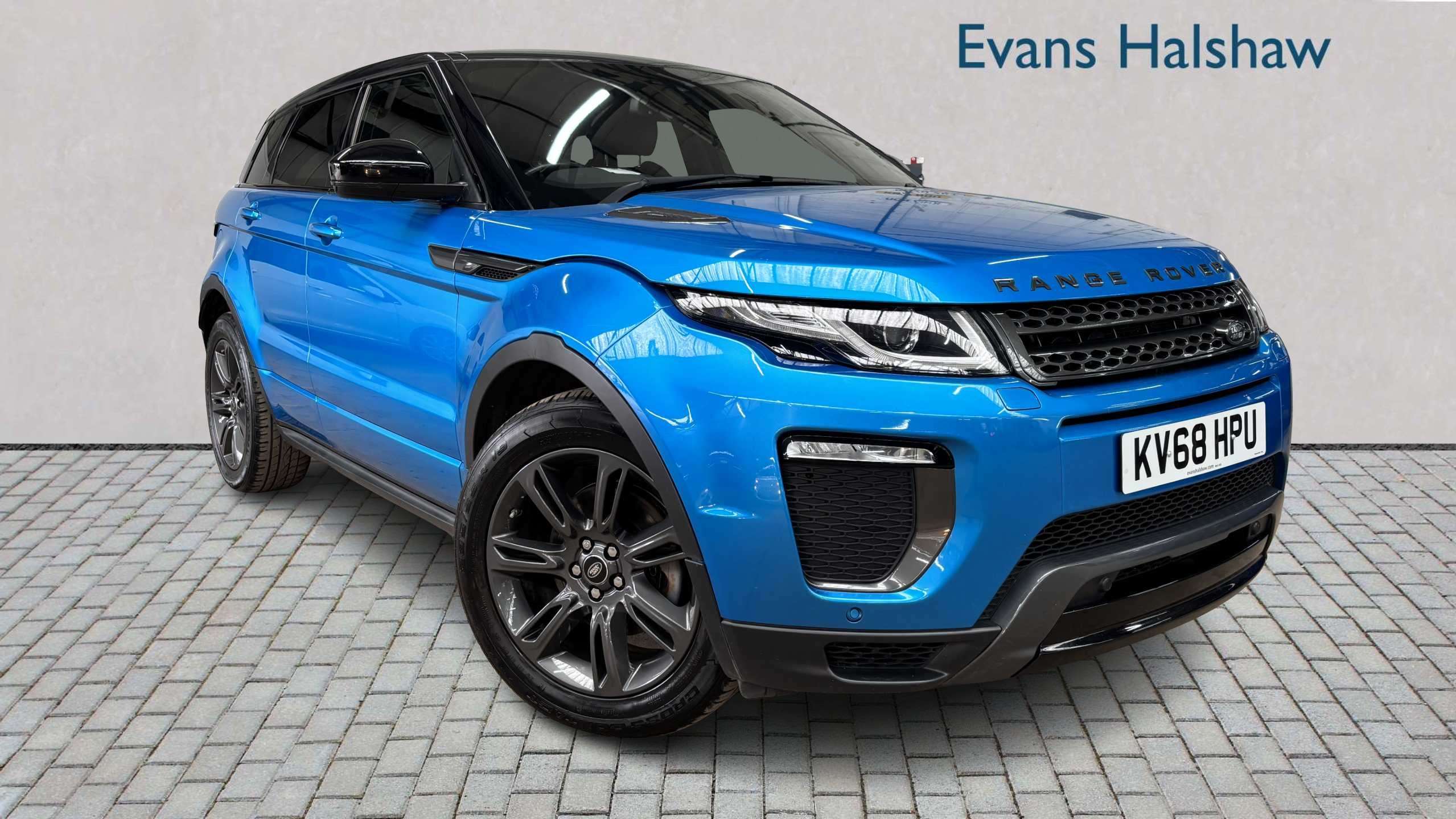 Main listing image - Land Rover Range Rover Evoque