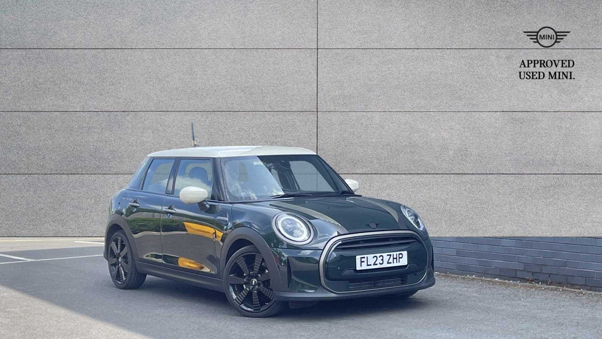Main listing image - MINI Hatchback 5dr
