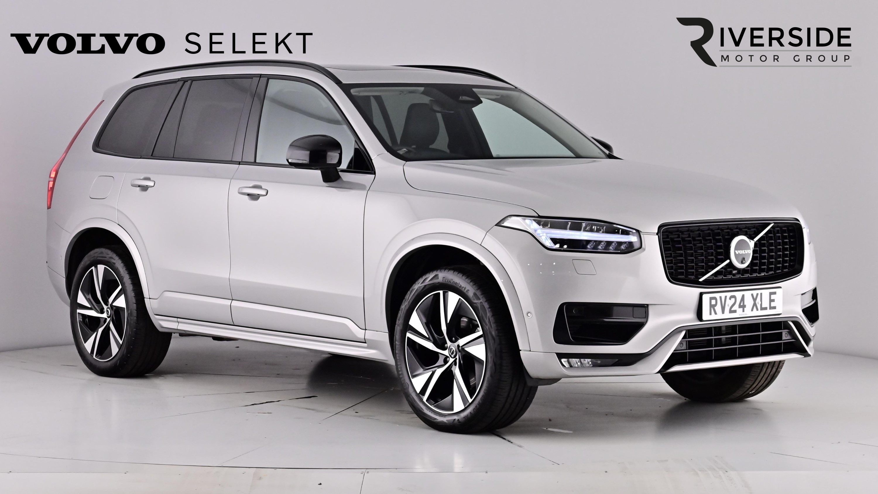 Main listing image - Volvo XC90