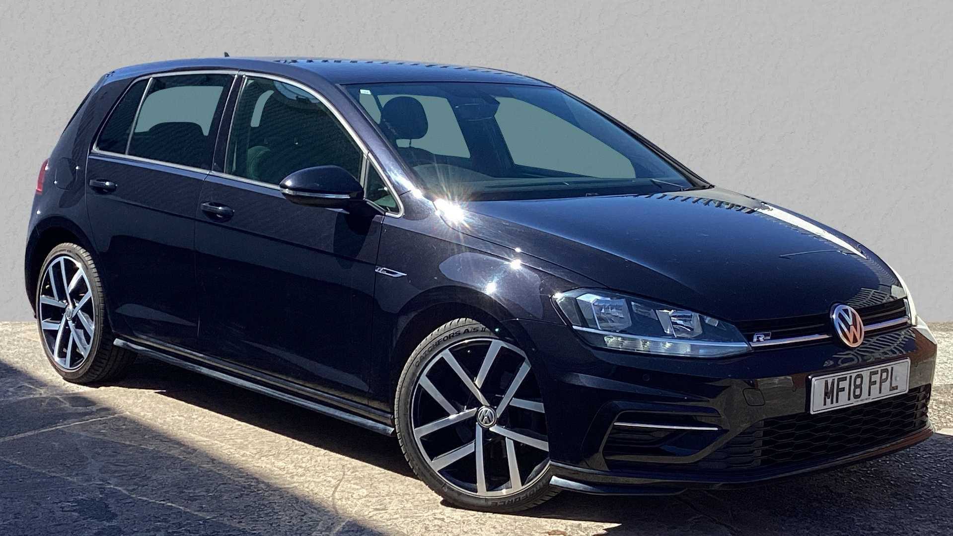 Main listing image - Volkswagen Golf
