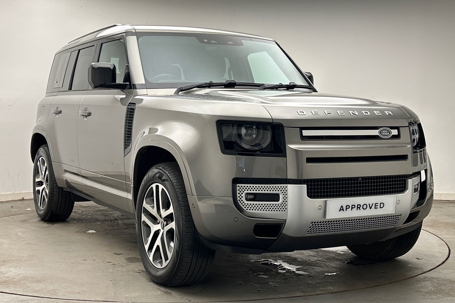 Main listing image - Land Rover Defender