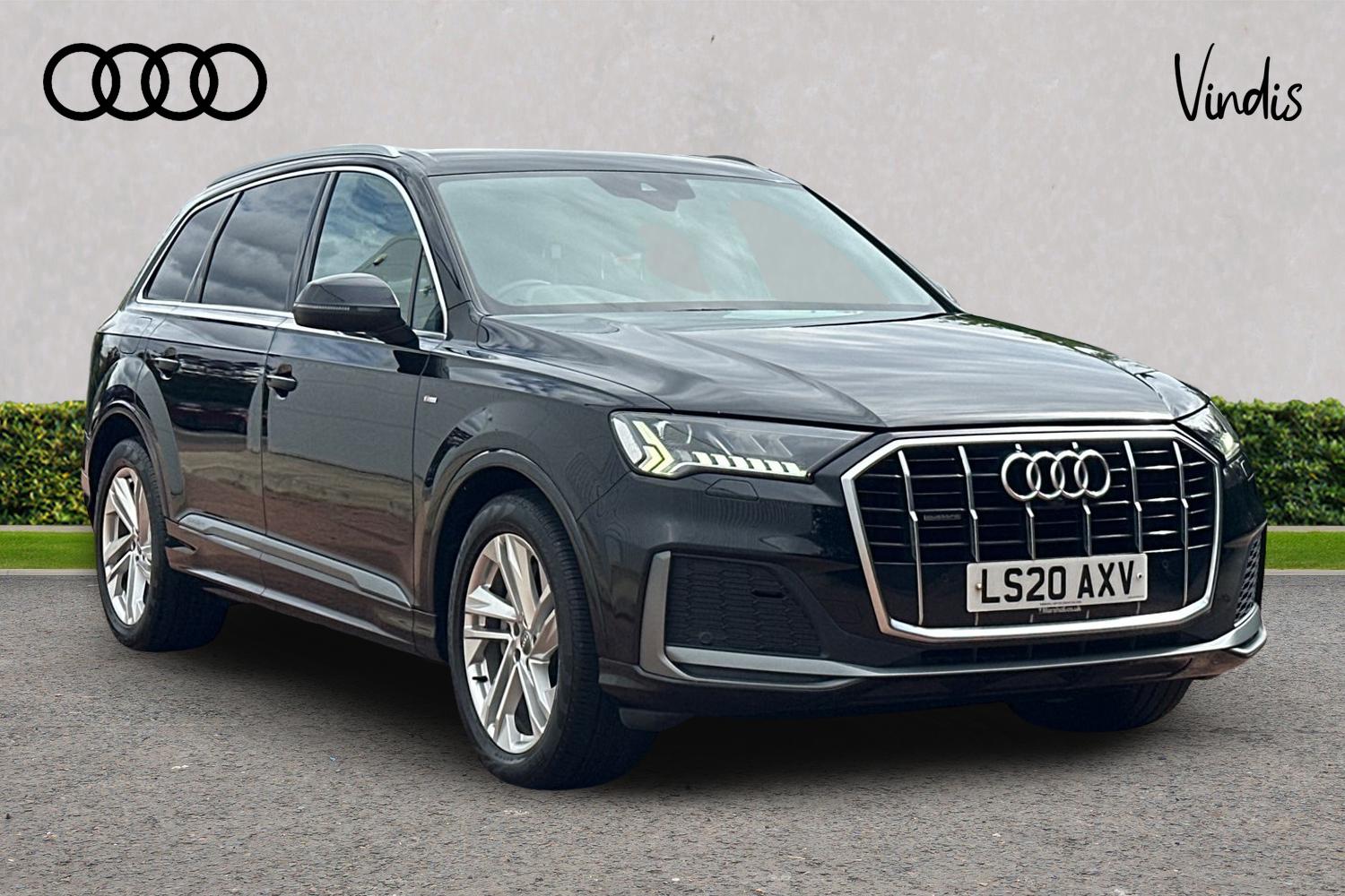 Main listing image - Audi Q7
