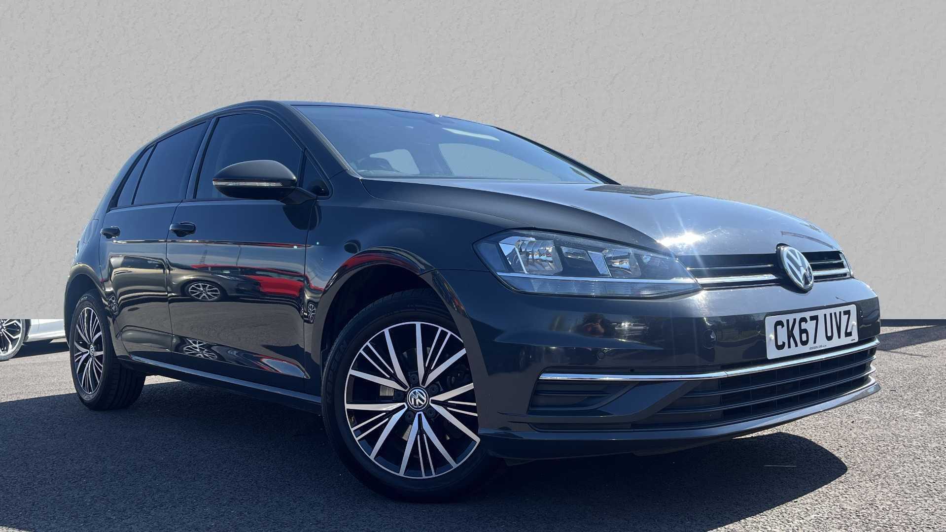 Main listing image - Volkswagen Golf