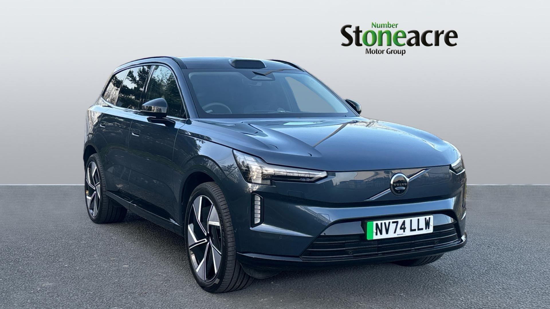 Main listing image - Volvo Ex90