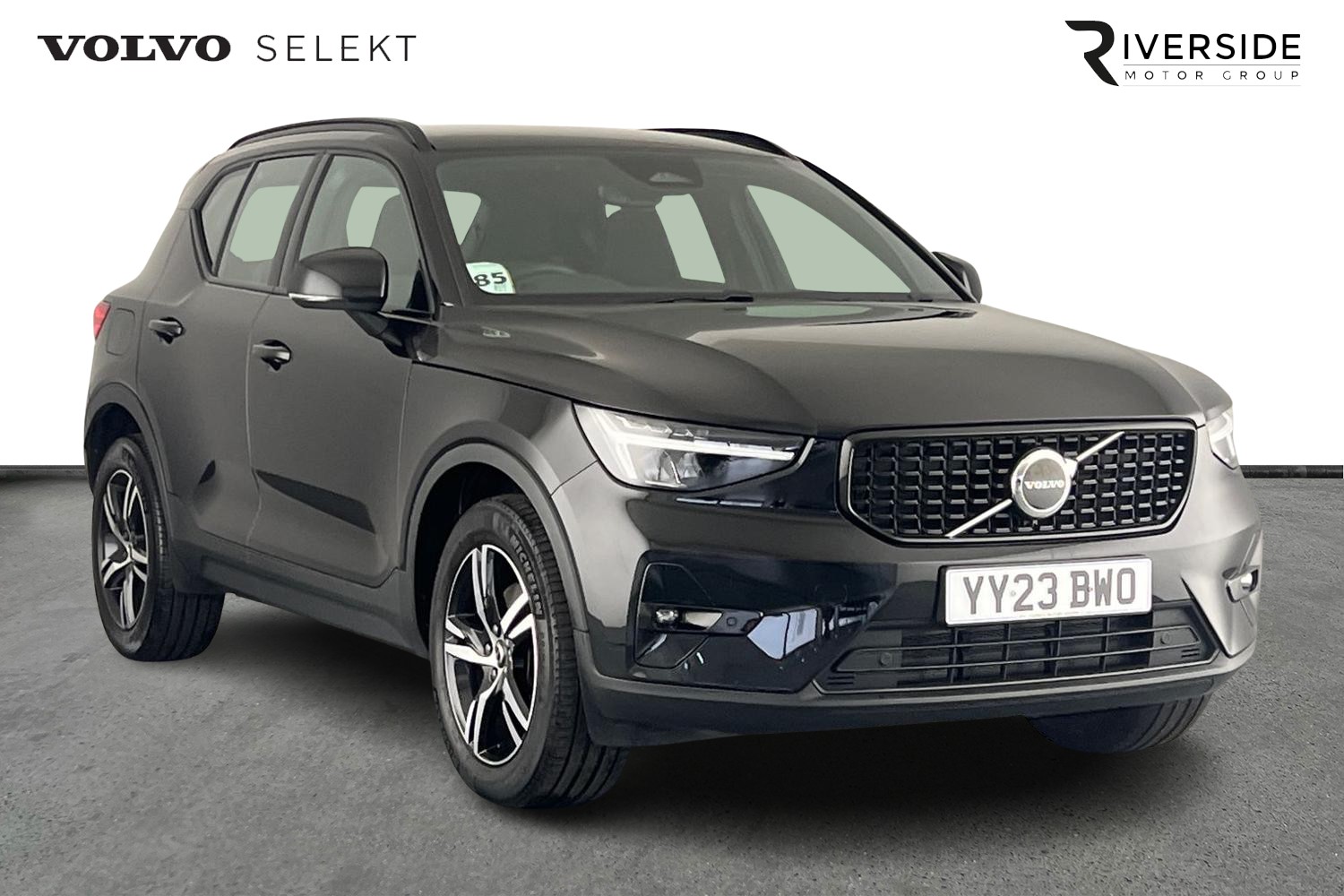 Main listing image - Volvo XC40