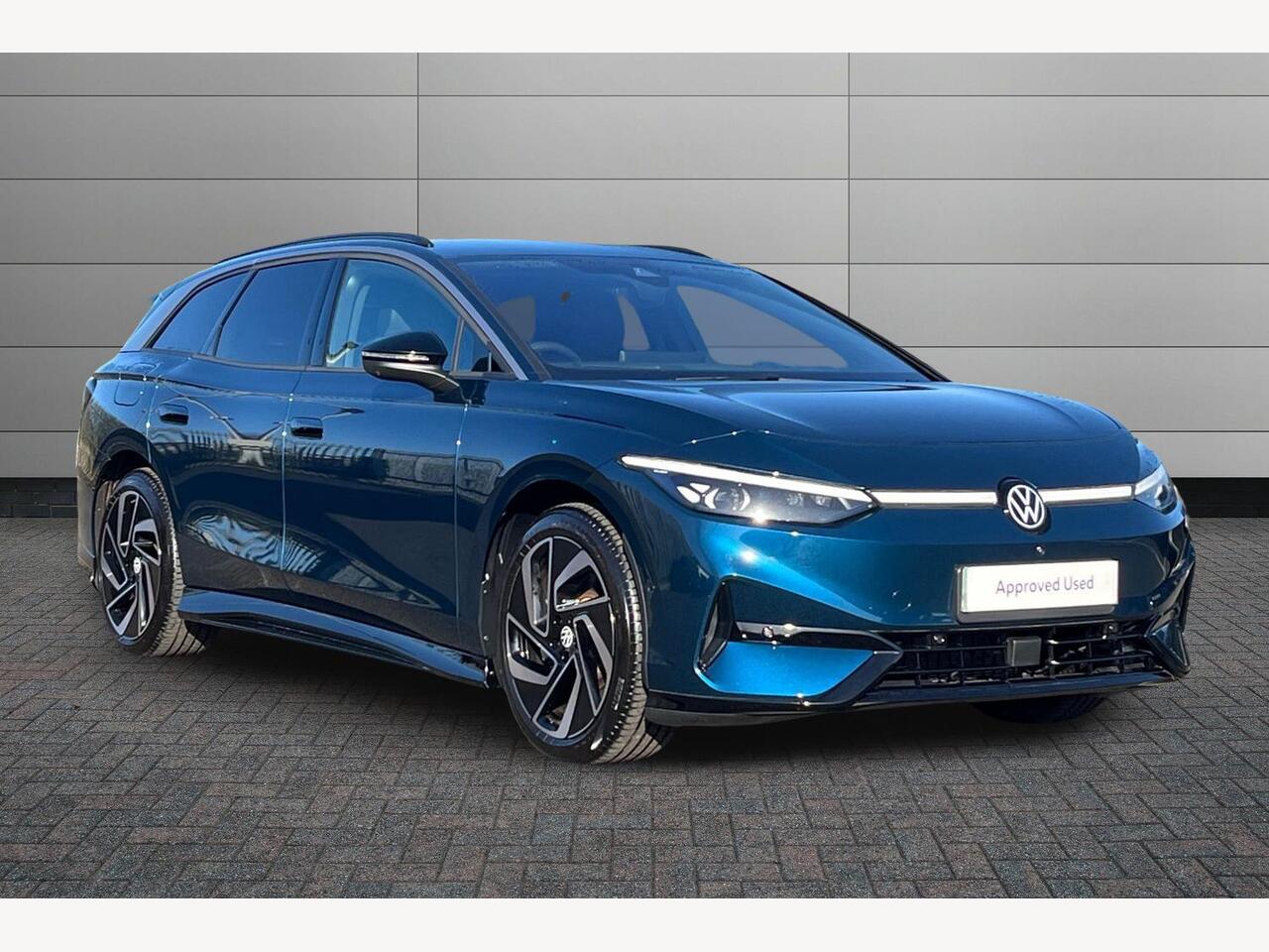 Main listing image - Volkswagen ID.7