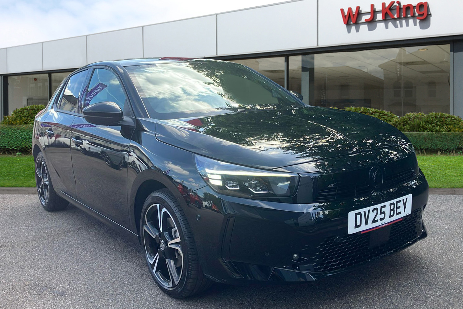 Main listing image - Vauxhall Corsa