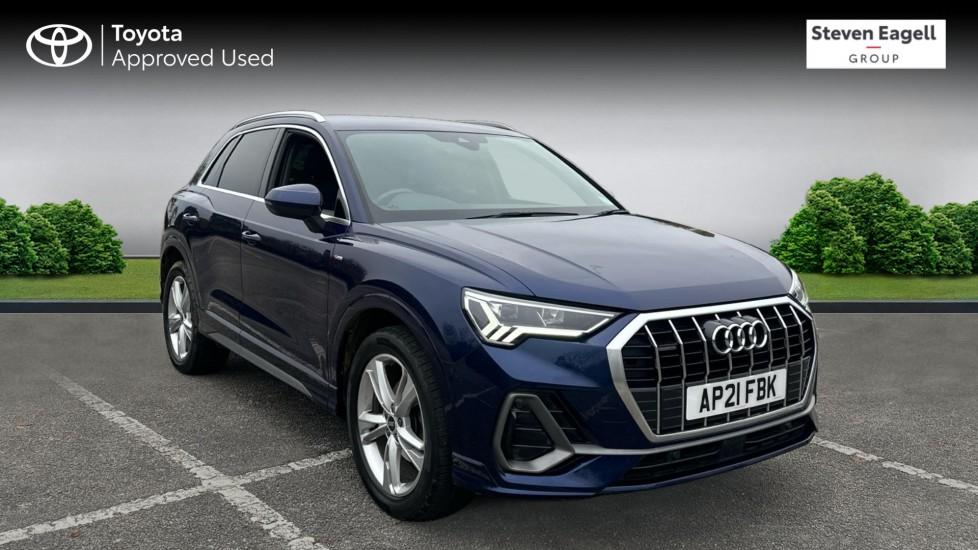 Main listing image - Audi Q3