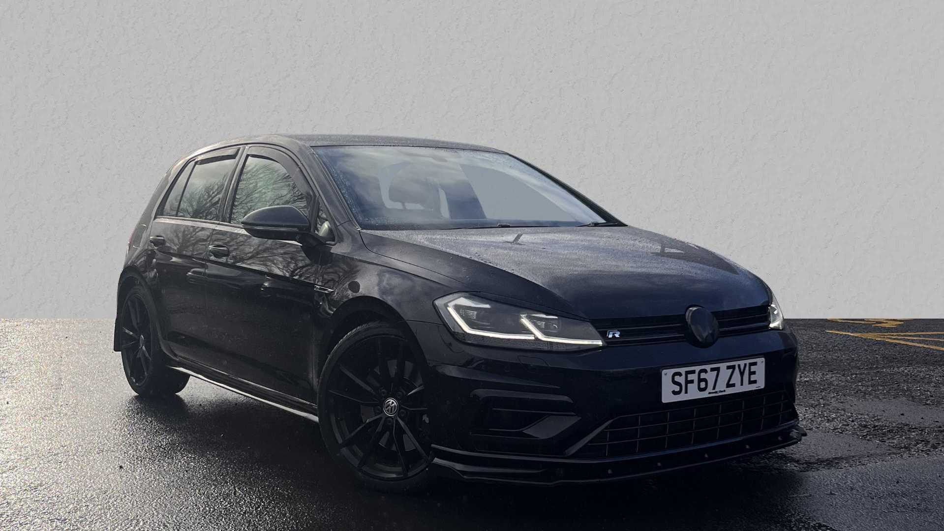 Main listing image - Volkswagen Golf R