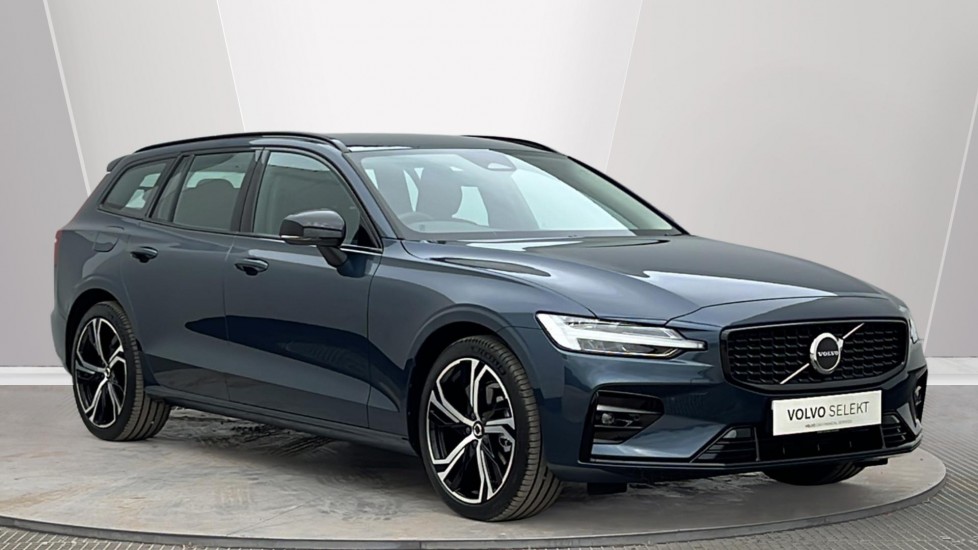 Main listing image - Volvo V60