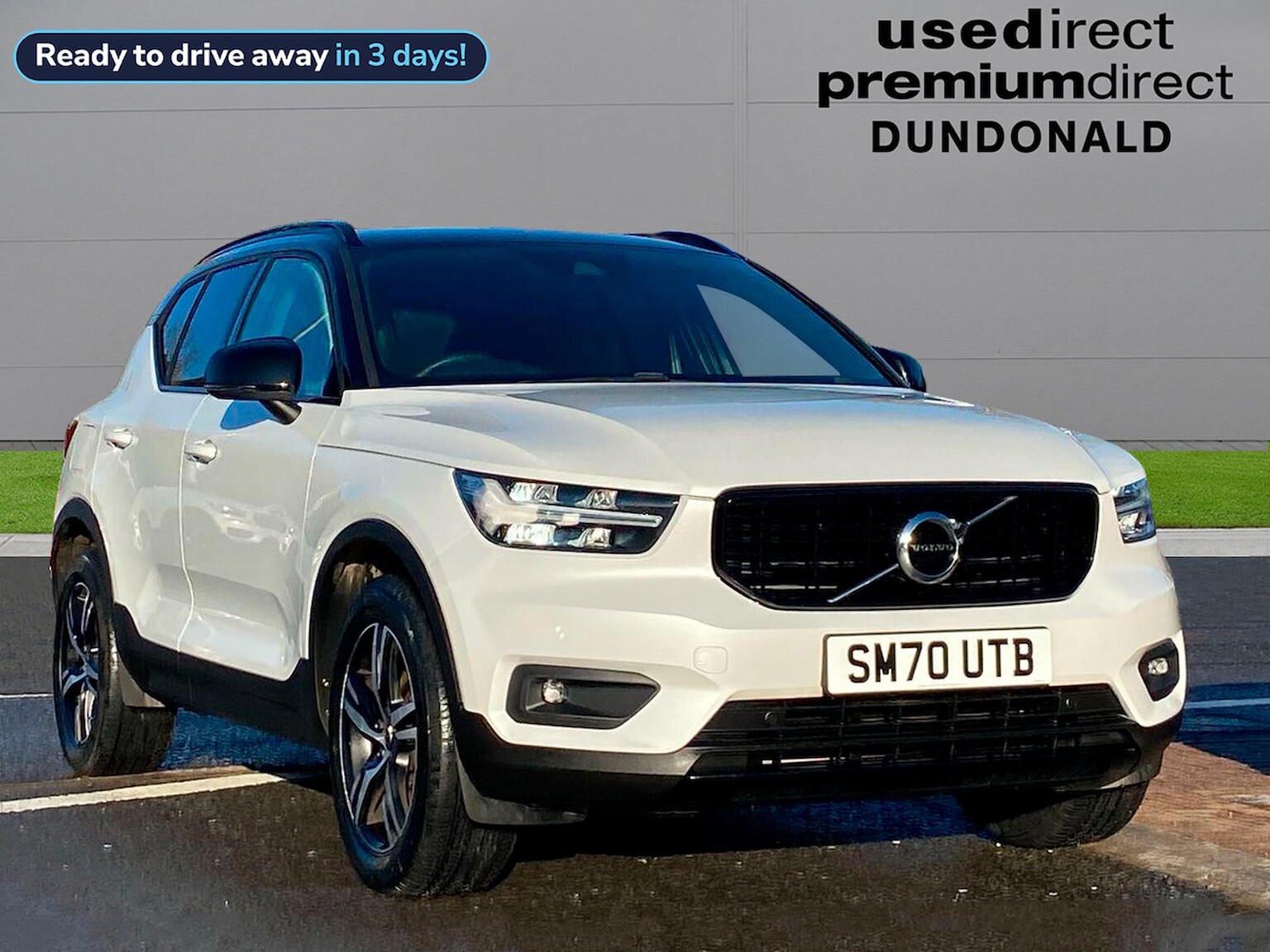 Main listing image - Volvo XC40